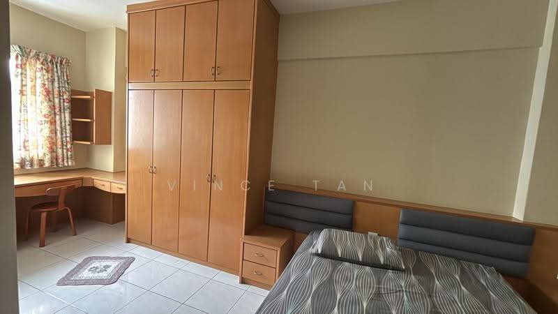 Condominium for Rent at Gold Coast Resort Condominium - Vince Tan - Bedroom - PropertyGuru.com.my
