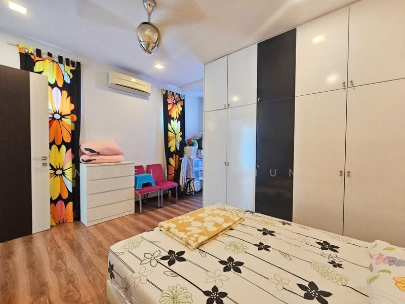 Semi-Detached House for Sale in Taman Bunga Negara (Shah Alam) - Nobeille Chung - Bedroom - PropertyGuru.com.my