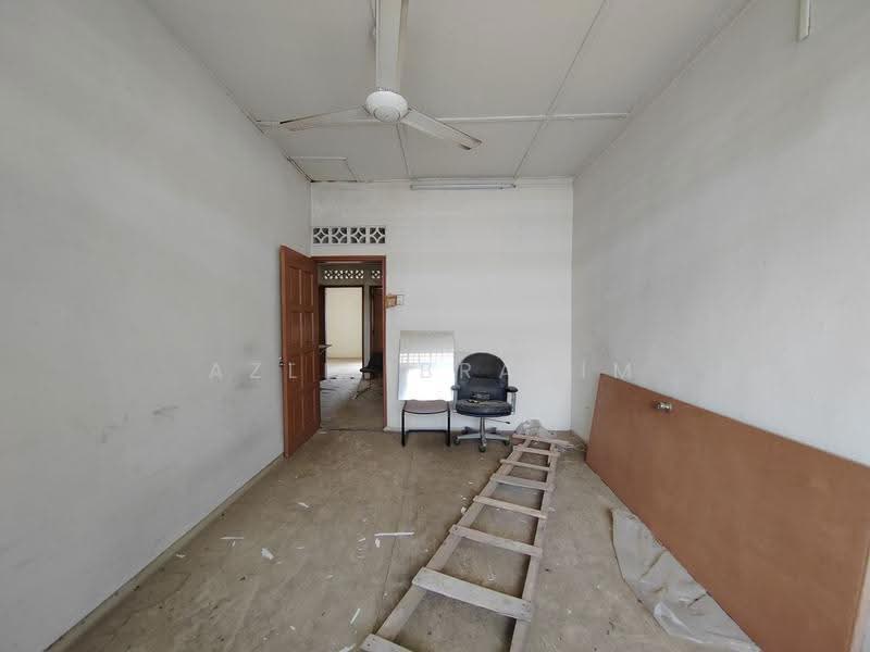 2-storey Terraced House for Sale in Taman Maluri (Cheras) - Azli Ibrahim - Interior - PropertyGuru.com.my