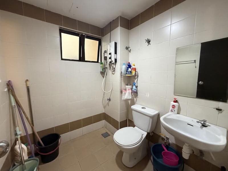 3-storey Terraced House for Sale in Taman Bukit Prima (Cheras) - Kris Tan - Bathroom - PropertyGuru.com.my