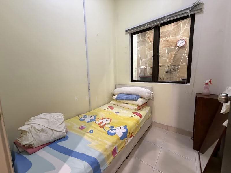 3-storey Terraced House for Sale in Taman Bukit Prima (Cheras) - Kris Tan - Bedroom - PropertyGuru.com.my