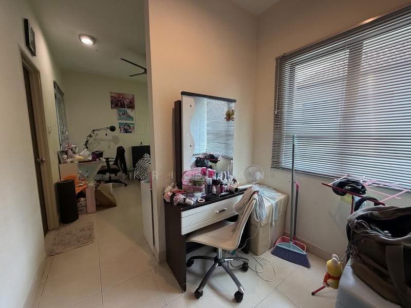 3-storey Terraced House for Sale in Taman Bukit Prima (Cheras) - Kris Tan - Study - PropertyGuru.com.my