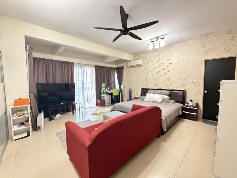 3-storey Terraced House for Sale in Taman Bukit Prima (Cheras) - Kris Tan - Bedroom - PropertyGuru.com.my