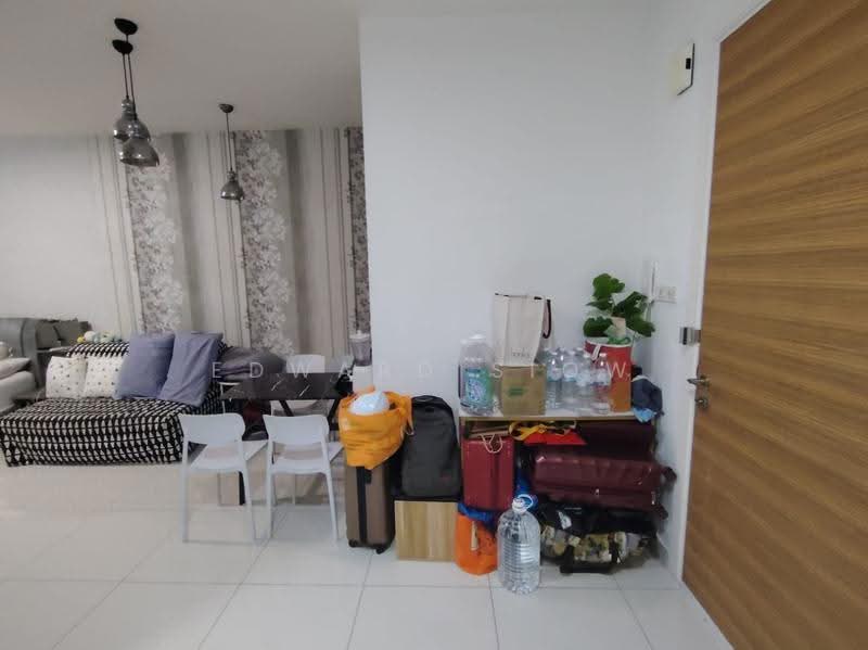 Pangsapuri untuk Disewa di The Twin Residences - Edward Siow - Living Room - PropertyGuru.com.my