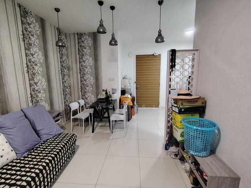 Pangsapuri untuk Disewa di The Twin Residences - Edward Siow - Living Room - PropertyGuru.com.my