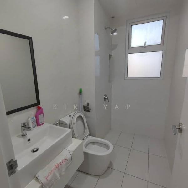 Kediaman Servis untuk Disewa di Eco Sky - Kiki Yap - Bathroom - PropertyGuru.com.my