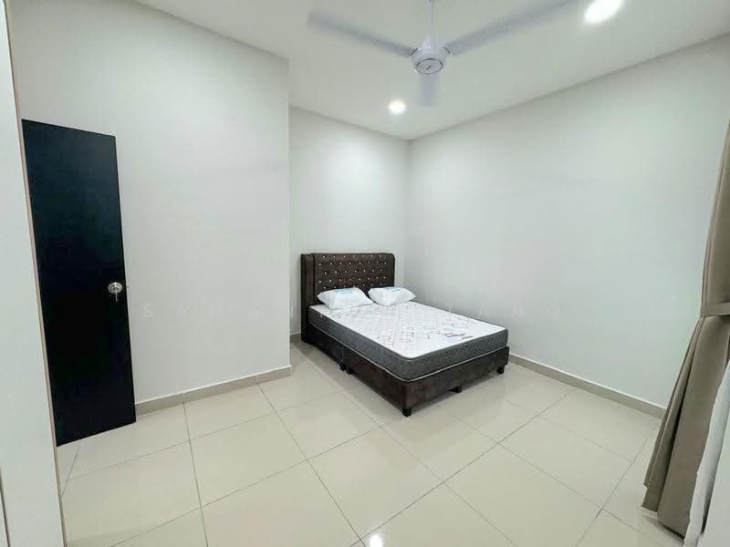 Kondominium untuk Disewa di KSL Residence 2 @ Kangkar Tebrau - Samantha Tang - Bedroom - PropertyGuru.com.my