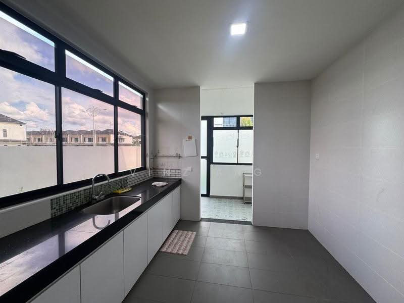 Terraced House for Sale in Johor Bahru (Johor) - Vinz Ang - Kitchen - PropertyGuru.com.my