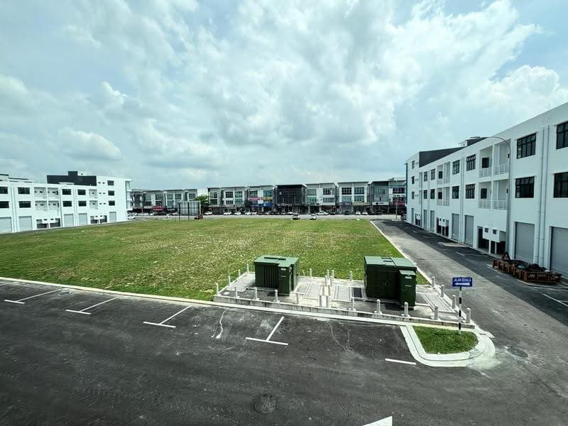 Shop / Office for Sale in Bandar Baru Permas Jaya (Permas Jaya) - VL Lee - Exterior - PropertyGuru.com.my