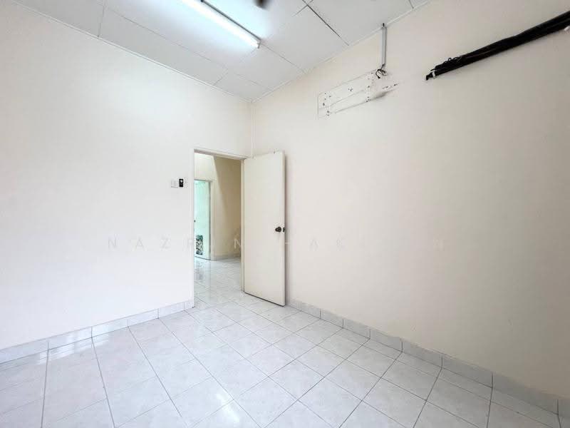 Rumah Teres 2-Tingkat untuk Dijual di Taman Puchong Prima (Puchong) - Nazrin Hakimin - PropertyGuru.com.my