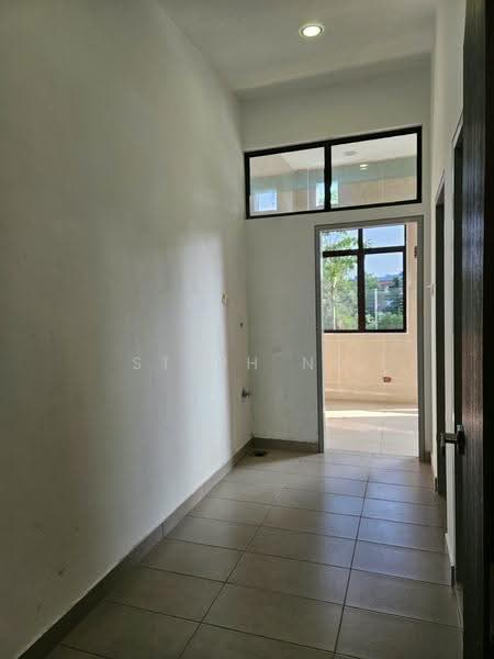 2-storey Terraced House for Rent in Legasi 4 (Puchong) - Steph Ng - Corridor - PropertyGuru.com.my