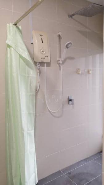 Service Residence for Rent at Southkey Mosaic - Jayden Lim - Bathroom - PropertyGuru.com.my