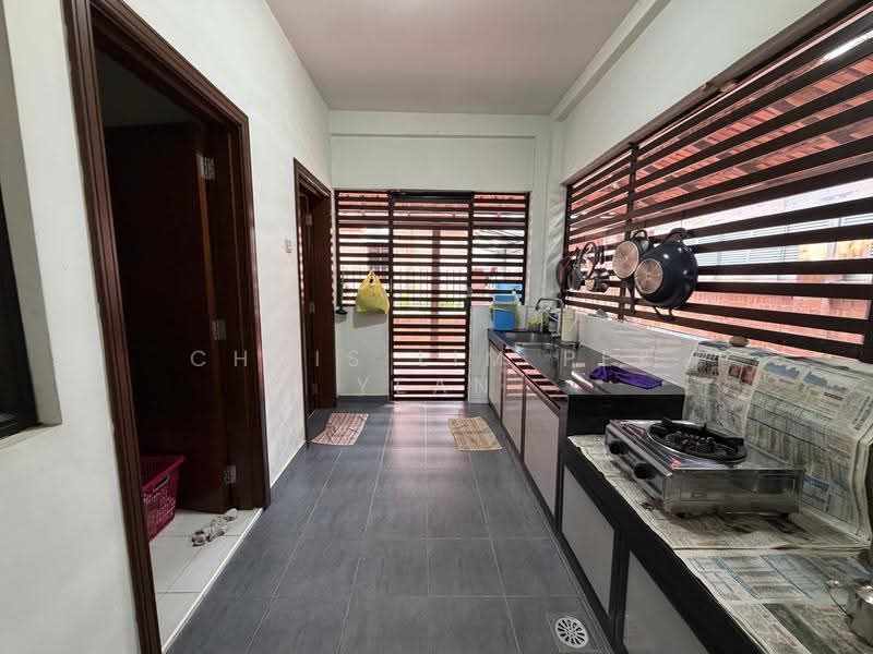 Bungalow House for Sale in Taman Vista Mutiara (Bandar Sungai Long) - Chris Lim Pek Yean - Kitchen - PropertyGuru.com.my