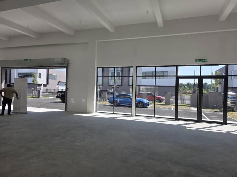 Kilang untuk Disewa di Puchong (Selangor) - Shaun Lee - Entrance - PropertyGuru.com.my