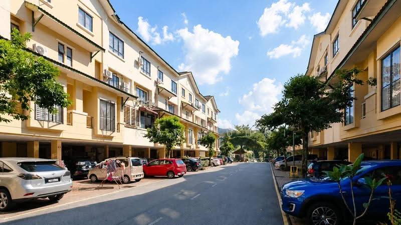 Rumah Bandar untuk Dijual di Ulu Kelang (Selangor) - AIMAN ZUHDI - PropertyGuru.com.my
