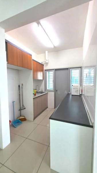 Kediaman Servis untuk Disewa di Silk Residence - David Lao - Kitchen - PropertyGuru.com.my