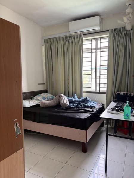 Pangsapuri untuk Dijual di Sri Akasia - Tom Chiew - Bedroom - PropertyGuru.com.my