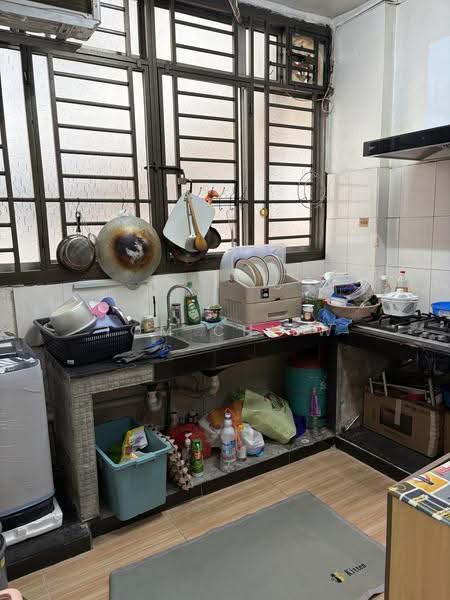 Pangsapuri untuk Dijual di Sri Akasia - Tom Chiew - Kitchen - PropertyGuru.com.my
