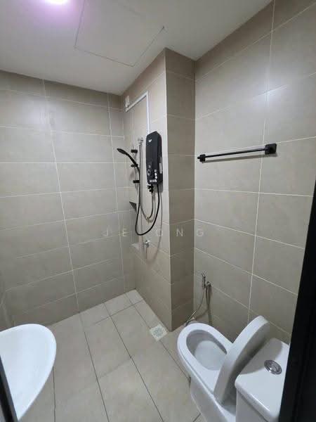 Kediaman Servis untuk Disewa di Pandan Heights (Residensi Pandan 3) - JE ONG - Bathroom - PropertyGuru.com.my