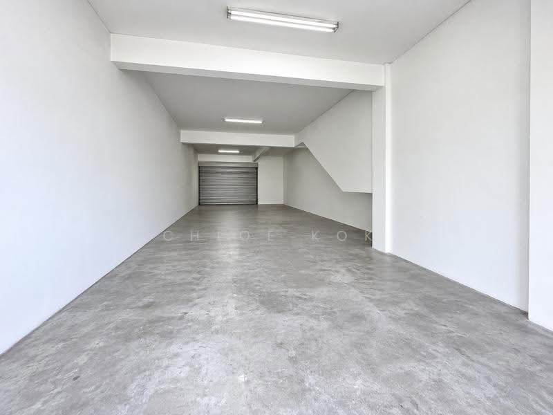 Shop for Sale in Batu 17 Rawang (Rawang) - Chloe Kok - Interior - PropertyGuru.com.my