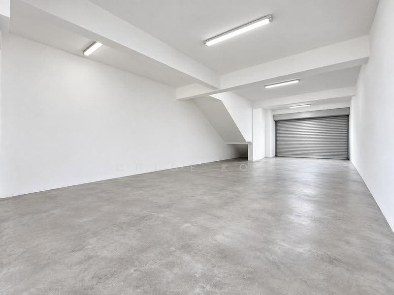 Shop for Sale in Batu 17 Rawang (Rawang) - Chloe Kok - Interior - PropertyGuru.com.my