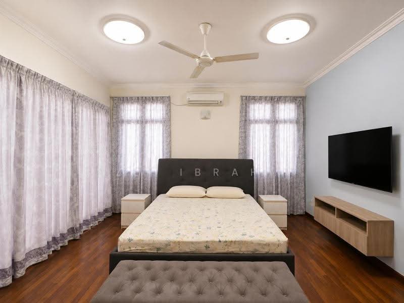Rumah Berkembar untuk Dijual di Presint 15 (Putrajaya) - Azli Ibrahim - Bedroom - PropertyGuru.com.my