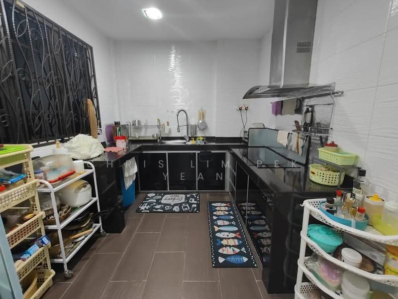 Semi-Detached House for Sale in Taman Vista Mutiara (Bandar Sungai Long) - Chris Lim Pek Yean - Kitchen - PropertyGuru.com.my