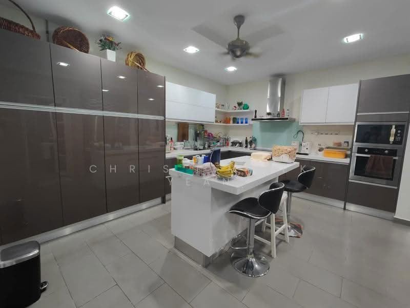 Semi-Detached House for Sale in Taman Vista Mutiara (Bandar Sungai Long) - Chris Lim Pek Yean - Kitchen - PropertyGuru.com.my