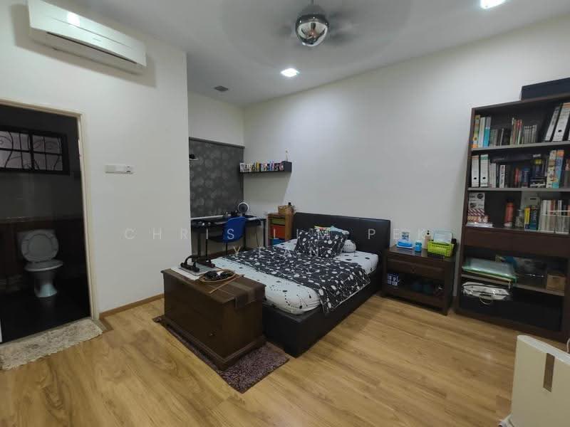 Semi-Detached House for Sale in Taman Vista Mutiara (Bandar Sungai Long) - Chris Lim Pek Yean - Bedroom - PropertyGuru.com.my