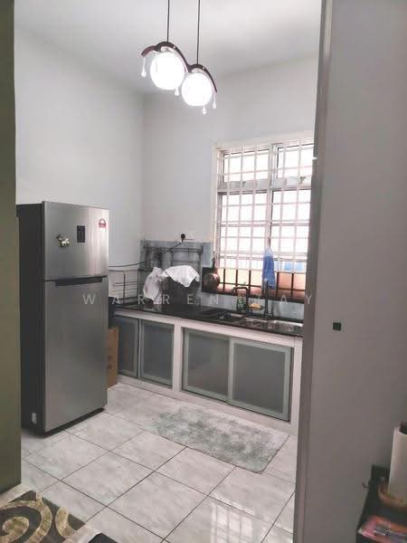 Rumah Teres 2.5-Tingkat untuk Disewa di Taman Gaya (Ulu Tiram) - Warren Tay - Kitchen - PropertyGuru.com.my