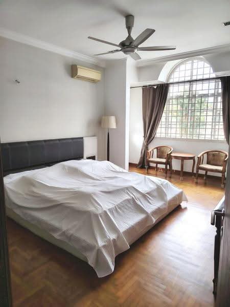 Rumah Teres 2.5-Tingkat untuk Disewa di Taman Gaya (Ulu Tiram) - Warren Tay - Bedroom - PropertyGuru.com.my