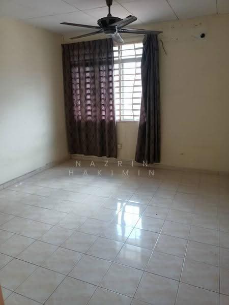 2-storey Terraced House for Sale in Bandar Saujana Putra (Tanjong Duabelas) - Nazrin Hakimin - Interior - PropertyGuru.com.my