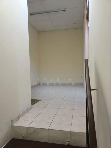 2-storey Terraced House for Sale in Bandar Saujana Putra (Tanjong Duabelas) - Nazrin Hakimin - Interior - PropertyGuru.com.my