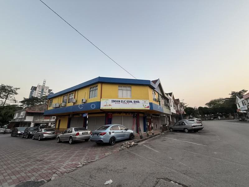 Shop / Office for Sale in Taman Sri Putri (Skudai) - Cora Loh - Exterior - PropertyGuru.com.my