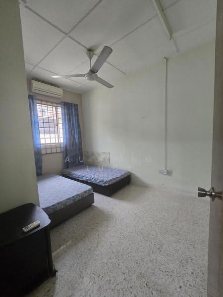 1-storey Terraced House for Rent in Bandar Baru Permas Jaya (Permas Jaya) - Au Yong Lucy - Bedroom - PropertyGuru.com.my