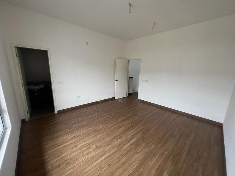 2-storey Terraced House for Sale in Bukit Raja (Selangor) - Jayden Lee - PropertyGuru.com.my