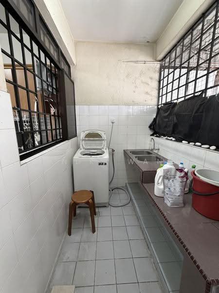 Rumah Teres 2-Tingkat untuk Dijual di Bandar Utama 7 (Bandar Utama) - Sandra Wang - PropertyGuru.com.my