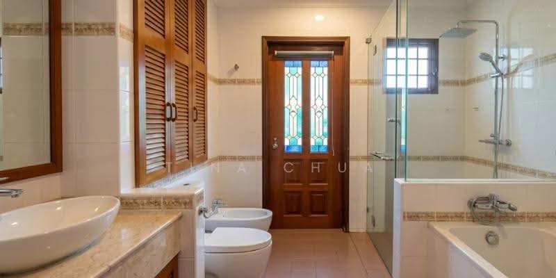 Bungalow House untuk Dijual di Bukit Damansara (Damansara Heights) - Tina Chua - Bathroom - PropertyGuru.com.my