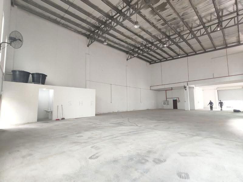 Semi-D Factory for Rent in Kempas Lama (Johor Bahru) - Sherlin To - Interior - PropertyGuru.com.my