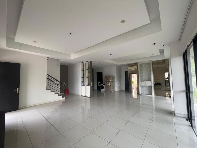 Semi-Detached House for Sale in Bandar Sungai Long (Selangor) - Soon Sheng Law - Living Room - PropertyGuru.com.my