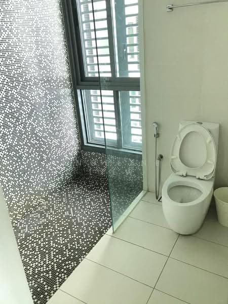 Kediaman Servis untuk Disewa di Vogue Suites One - Angeline LIEW - Bathroom - PropertyGuru.com.my