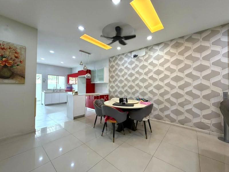 2-storey Terraced House for Sale in Ambang Botanic (Klang) - Jack Boo - Kitchen - PropertyGuru.com.my