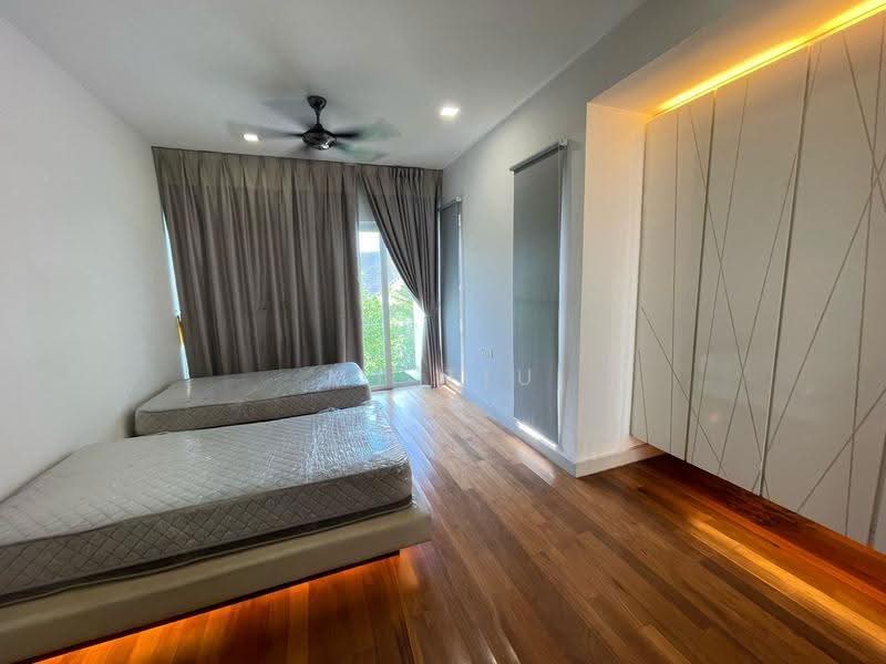 Bungalow House for Rent in Sunway Damansara (Kota Damansara) - MT Tiu - Bedroom - PropertyGuru.com.my