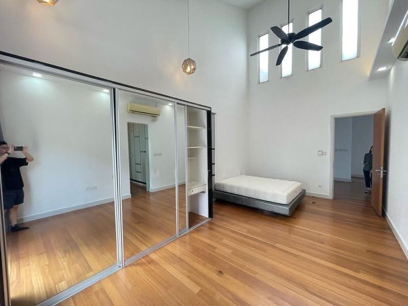 Bungalow House for Rent in Sunway Damansara (Kota Damansara) - MT Tiu - Bedroom - PropertyGuru.com.my