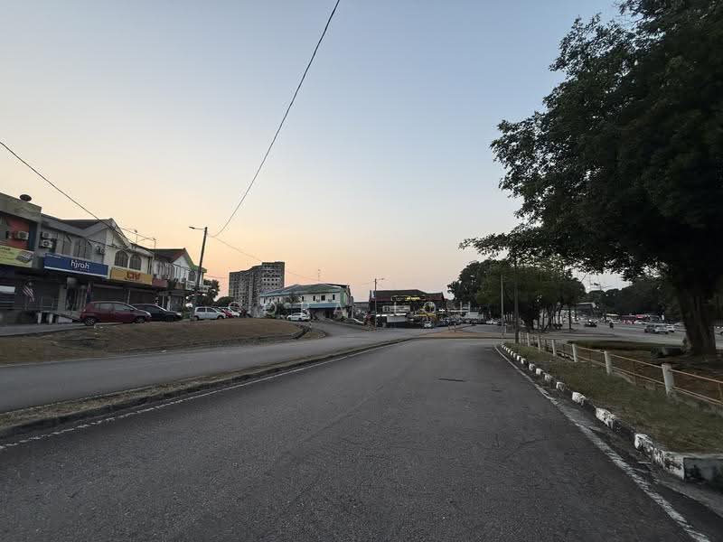 Shop / Office untuk Dijual di Taman Sri Putri (Skudai) - Cora Loh - Exterior - PropertyGuru.com.my