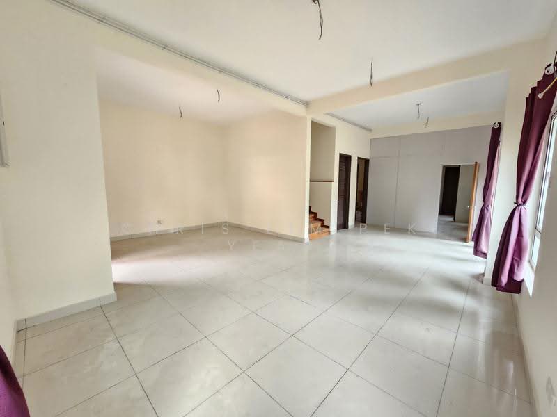 Rumah Berkembar untuk Dijual di Bandar Sungai Long (Selangor) - Chris Lim Pek Yean - Interior - PropertyGuru.com.my
