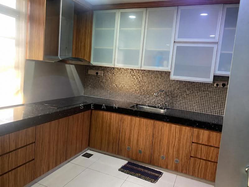 Kondominium untuk Disewa di Stulang View - Sean Lau - Kitchen - PropertyGuru.com.my
