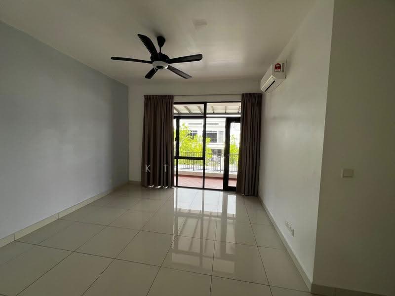 2-storey Terraced House for Sale in Horizon Hills (Iskandar Puteri (Nusajaya)) - KT Tan - Living Room - PropertyGuru.com.my