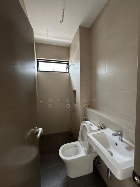 Cluster House for Sale in Taman JP Perdana (Johor Bahru) - Johnson Chong - Bathroom - PropertyGuru.com.my