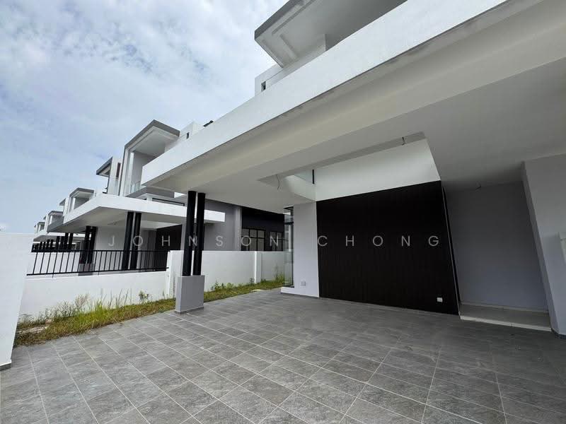 Cluster House for Sale in Taman JP Perdana (Johor Bahru) - Johnson Chong - PropertyGuru.com.my